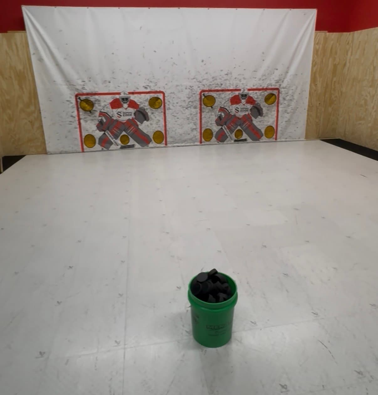 Hockey Untamed shooting room